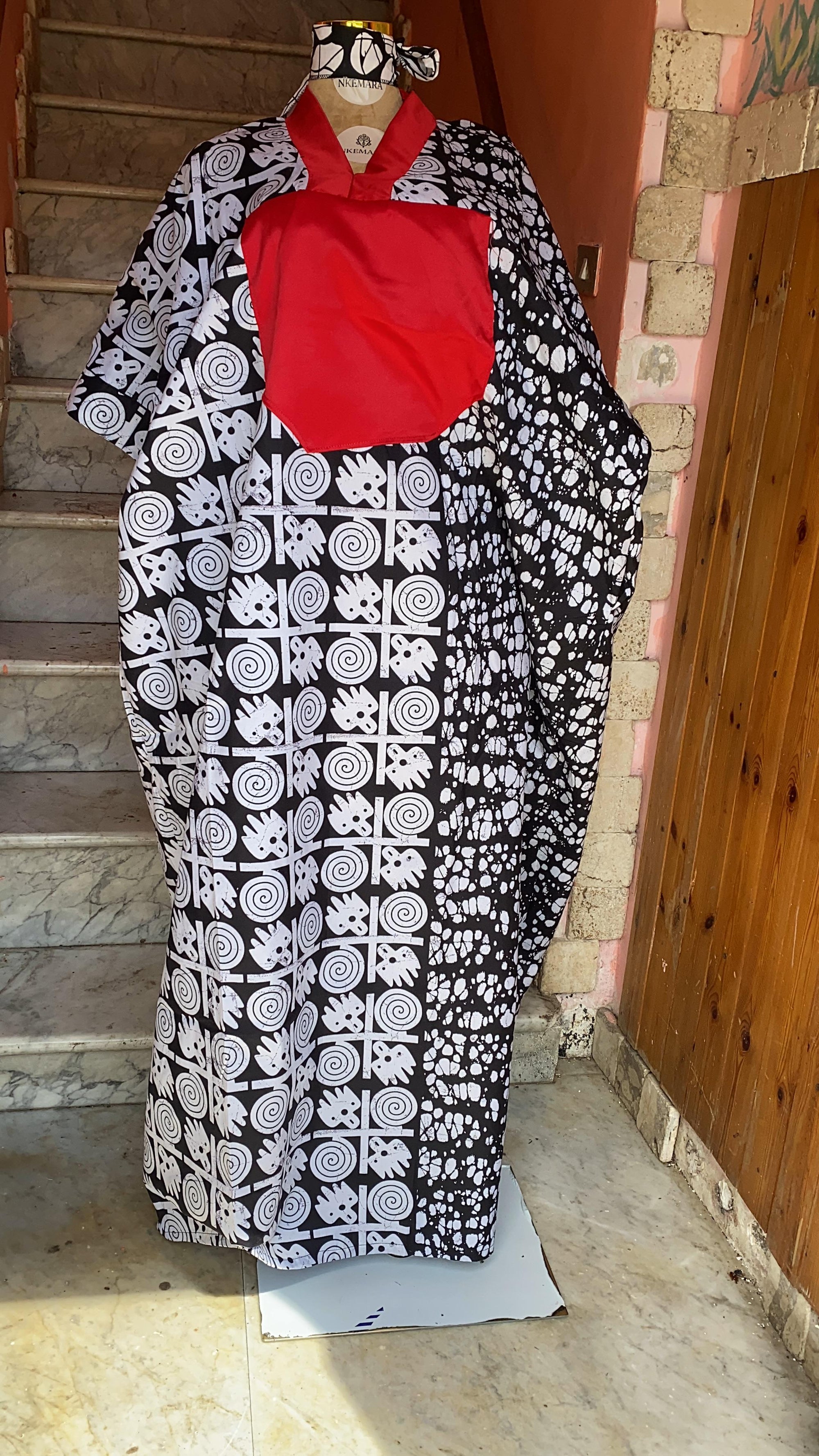 Long Bubu Dress with Red Chest Detail and scarf